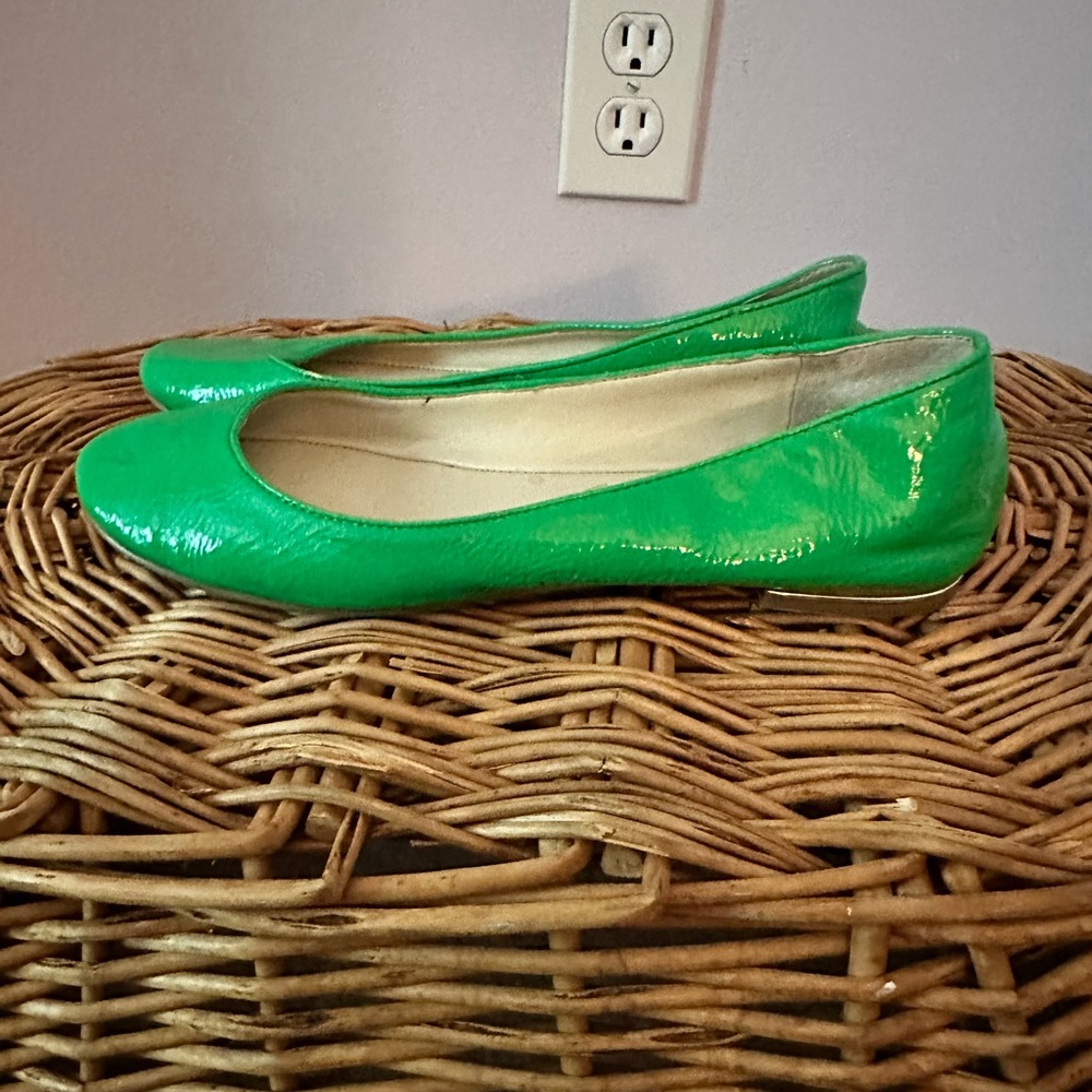 Green Nine West Ballet Flats